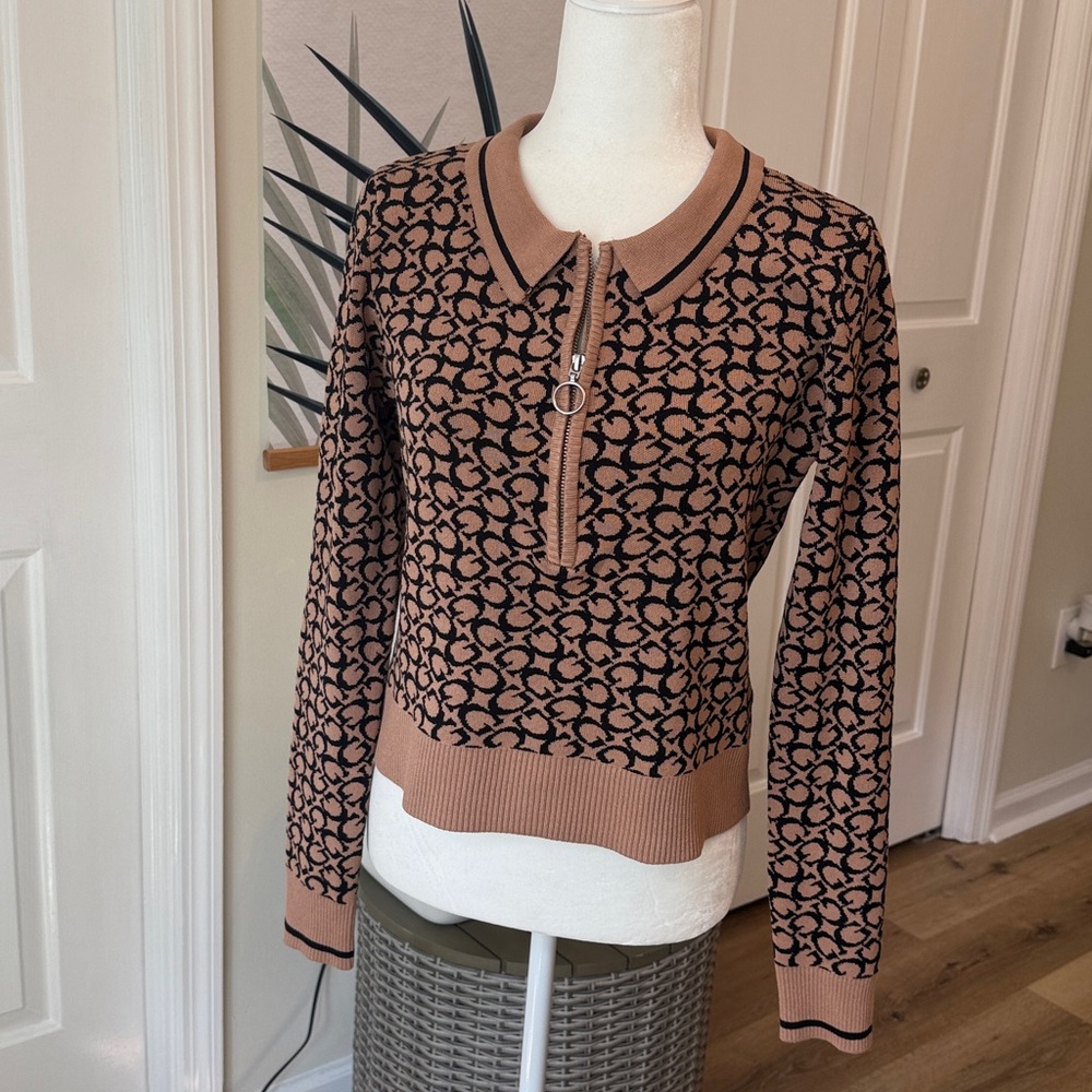 NWOT Guess Tan and Black Patterned Knitwear